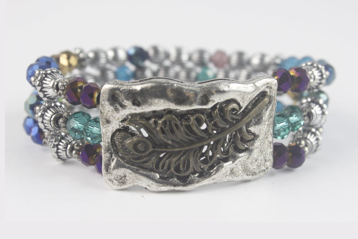 Etched Leaf Charm Bracelet B1559