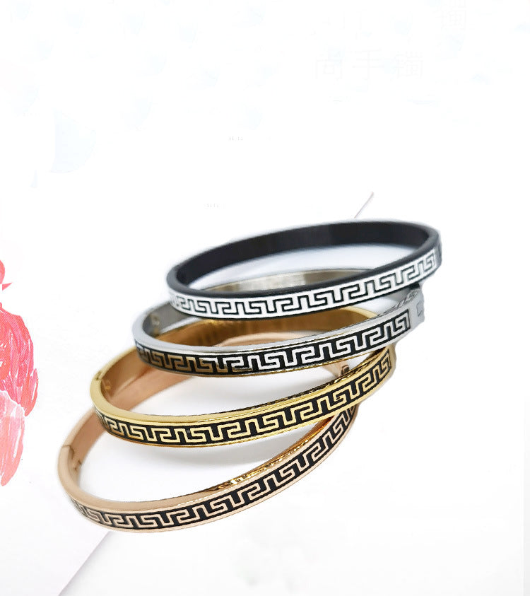 Totem Stainless Steel Bracelet B2511