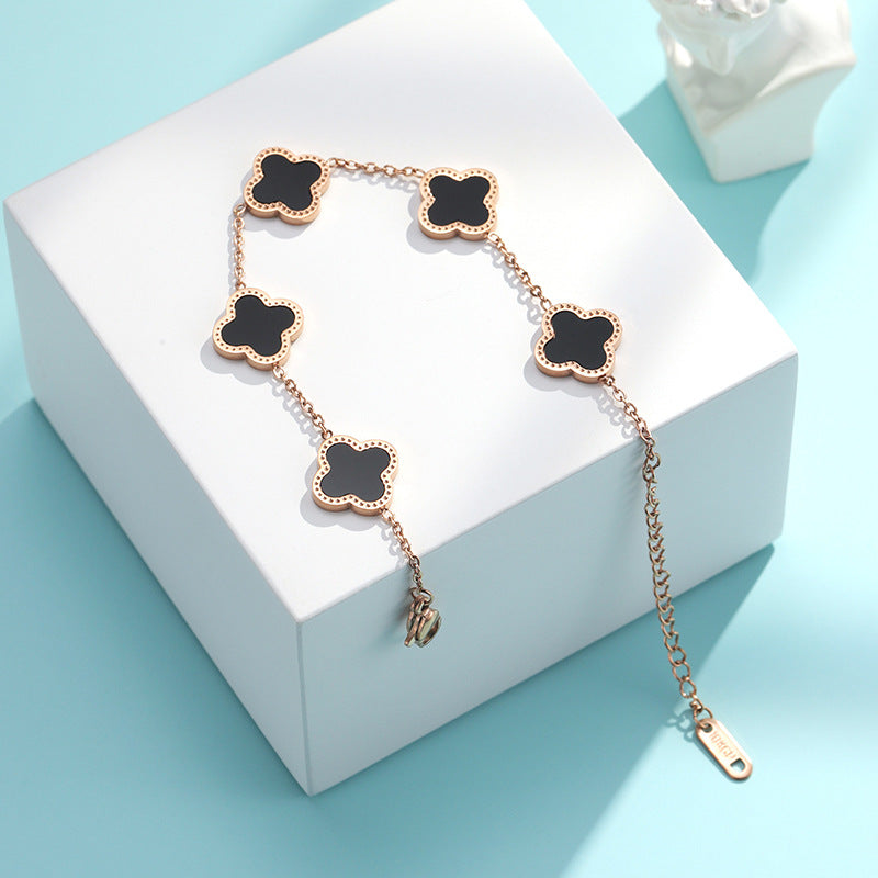 Clover Stainless Steel Chains Bracelet B2704