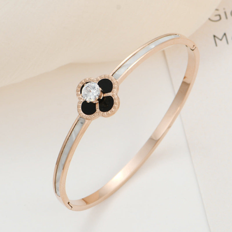 Clover Zircon Stainless Steel Bracelet B2727