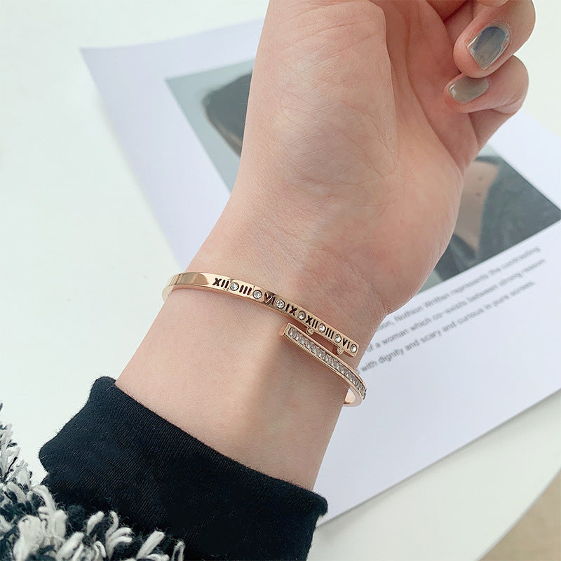 Roman Numerals Stainless Steel Bracelet B2767