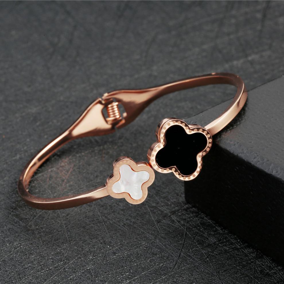 Clover Stainless Steel Bracelet B2770