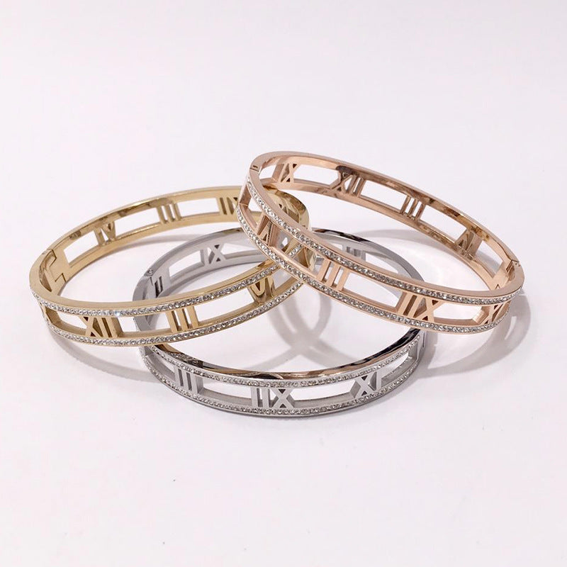Roman Numerals Stainless Steel Bracelet B2916