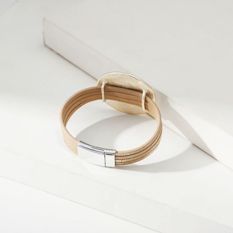 Disc Leather Magnetic Bracelet B3587