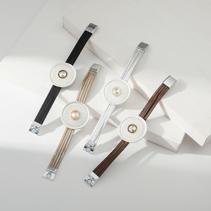 Disc Leather Magnetic Bracelet B3587