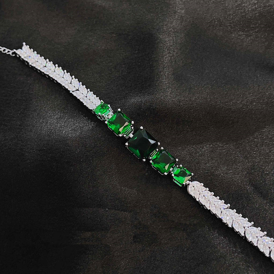 Luxurious Cubic Zirconia Bracelet B3696