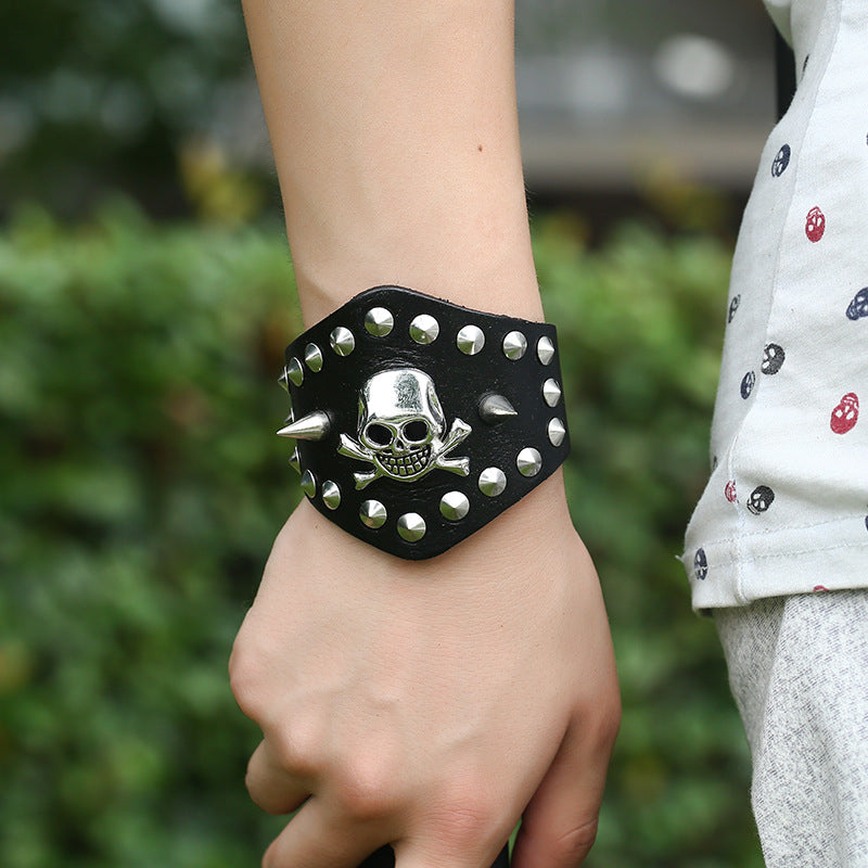 Punk Skull Rivet Leather Snap Bracelet B3763
