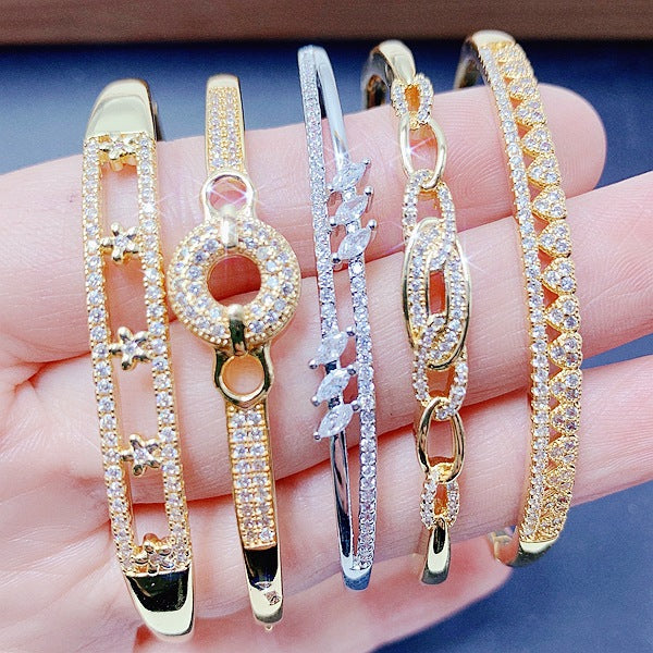 Randomly Geometry Cubic Zirconia Bracelet B3861