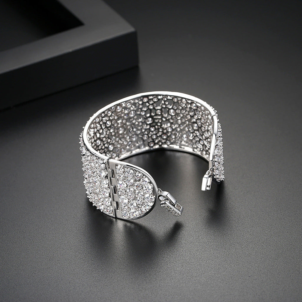 Cubic Zirconia Bracelet B3928