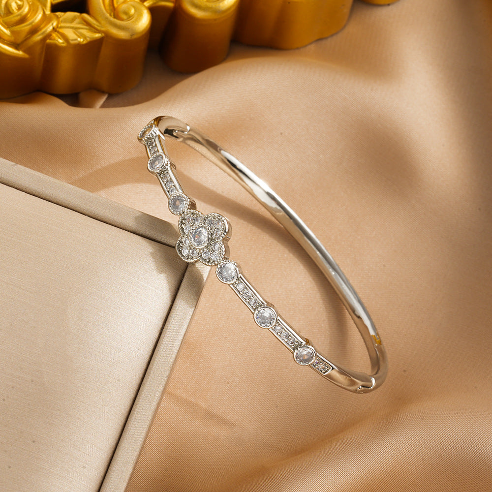 Gold Plated Bracelet B4275