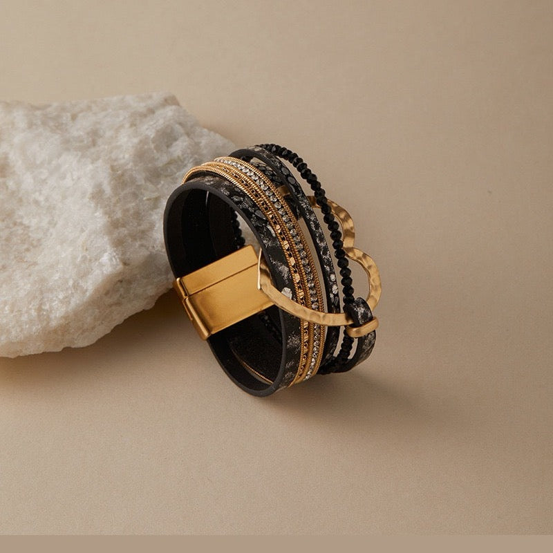 Retro Style Heart Shape Leather Bracelet B4286