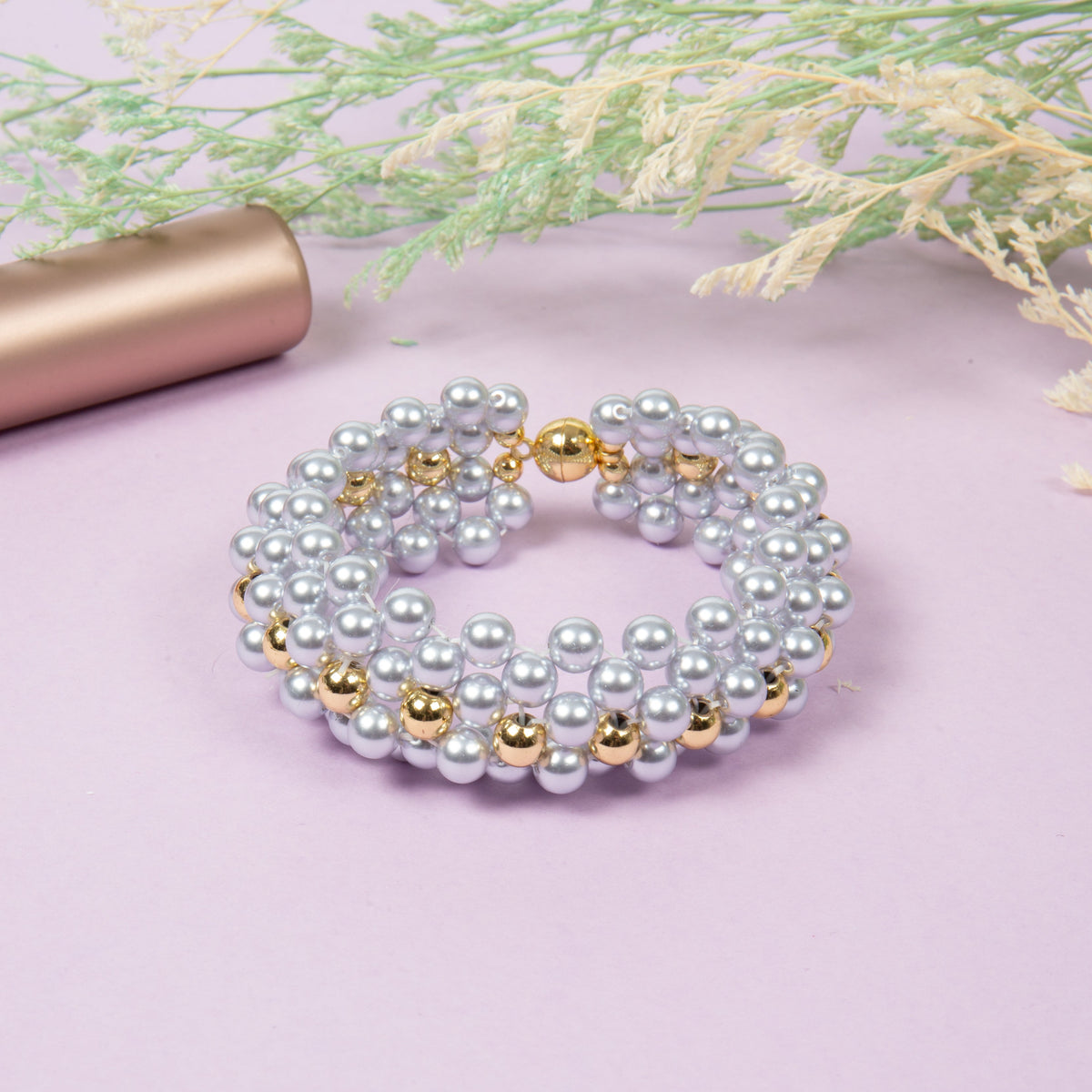 Baroque Style Bracelet B4304