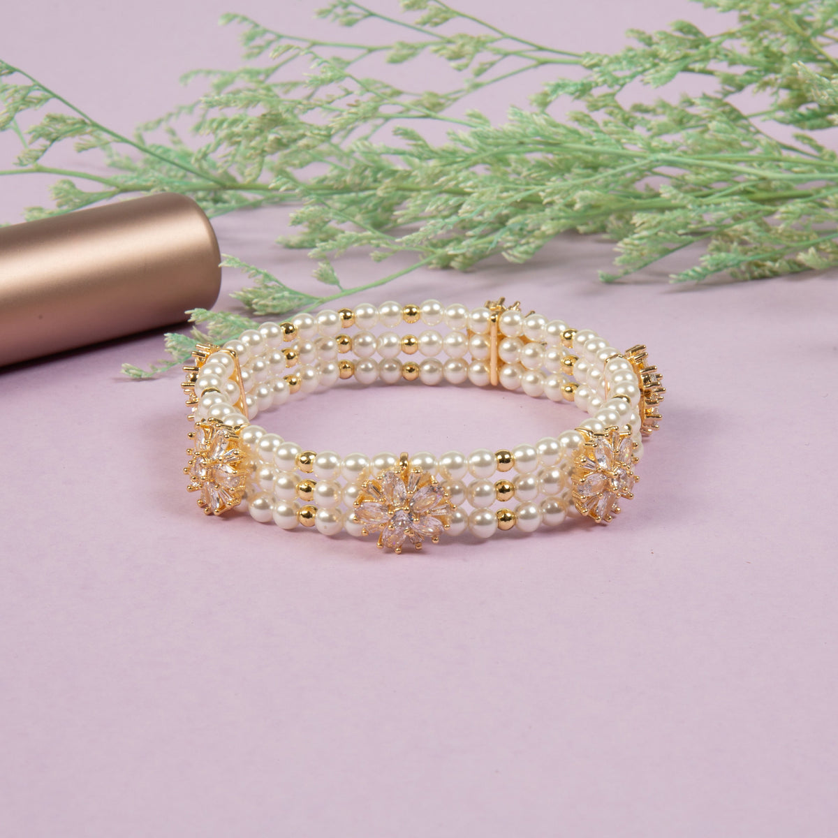 18K Gold-Plated Flowers Cubic Zirconia Bracelet B4315