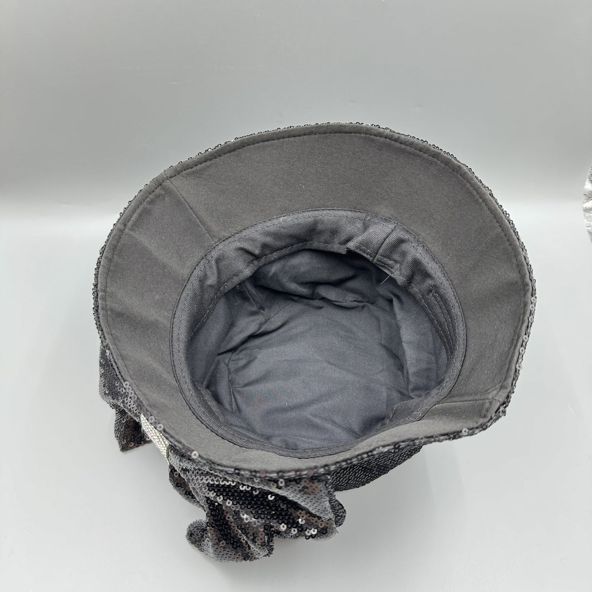 Sequin Chain Bow Bucket Hat C0813