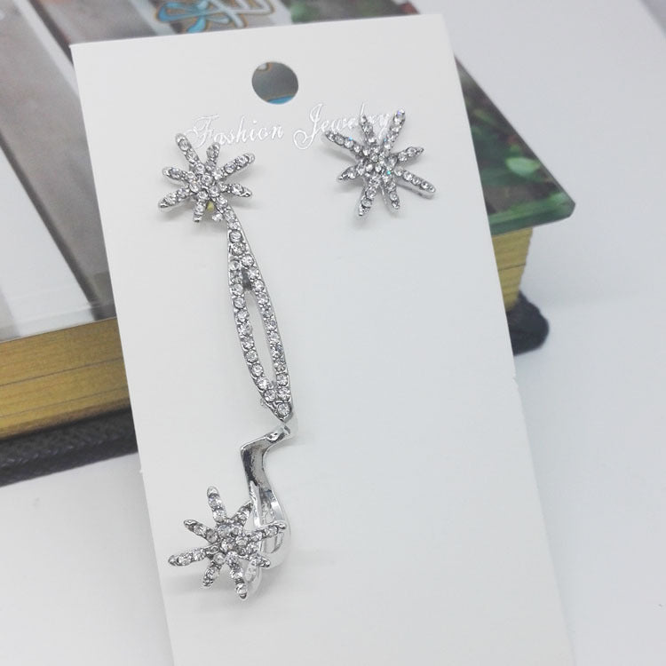 Snowflake Rhinestone Asymmetrical Ear Hook E5110