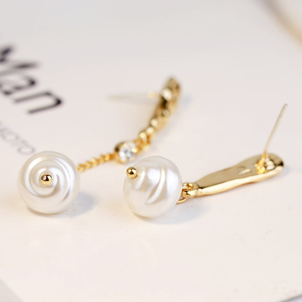 Irregular Pearl Asymmetrical Earrings E5297