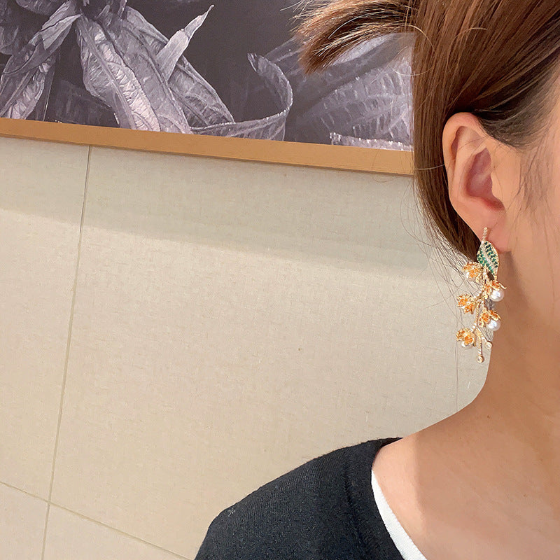 Floral Litchi Cubic Zirconia Earrings E7854