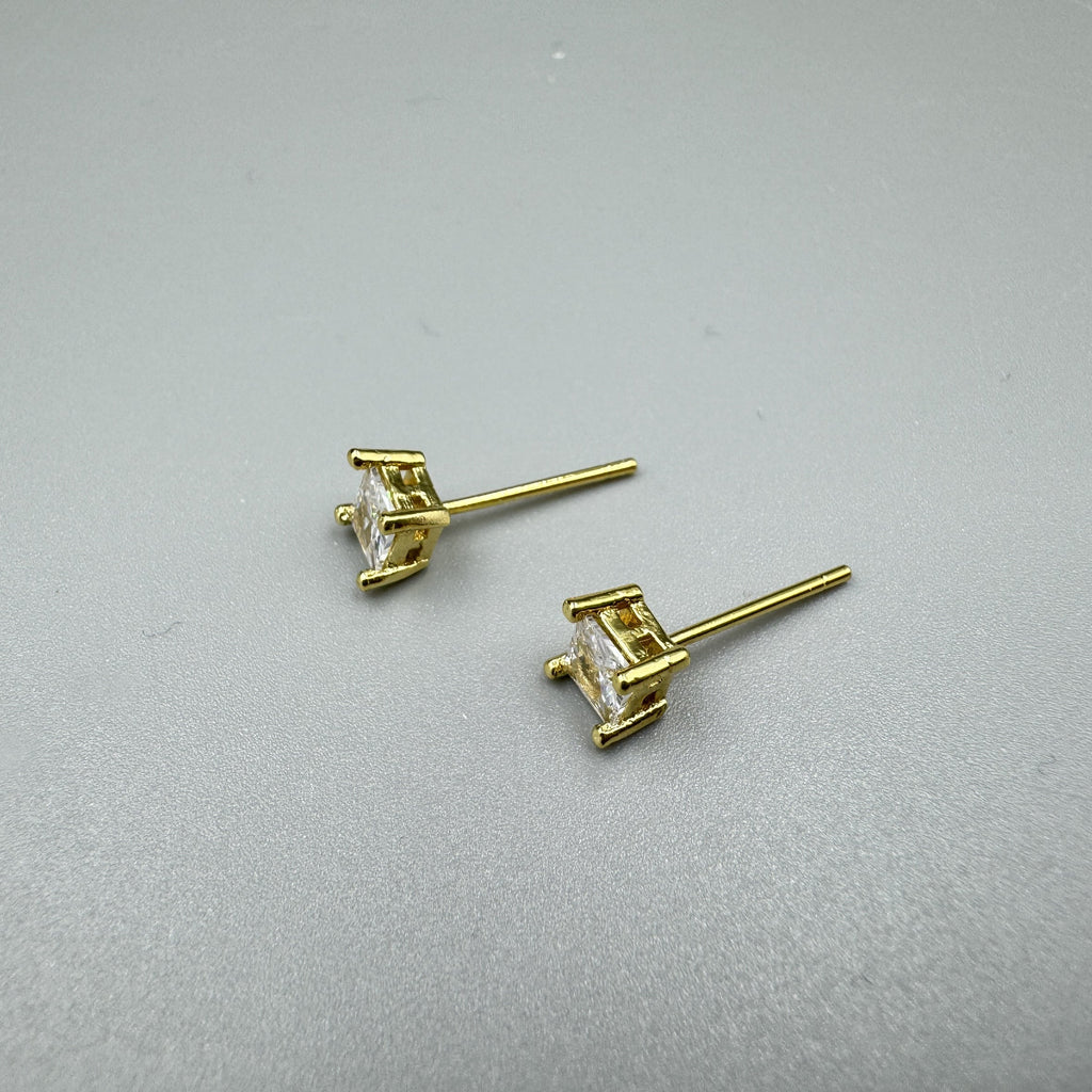 4MM Square Cubic Zirconia Stud Earrings E8429