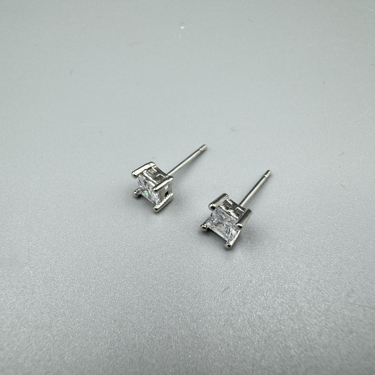 4MM Square Cubic Zirconia Stud Earrings E8429