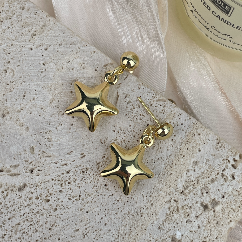18K Gold-Plated Star Earrings E8697 - alternate view