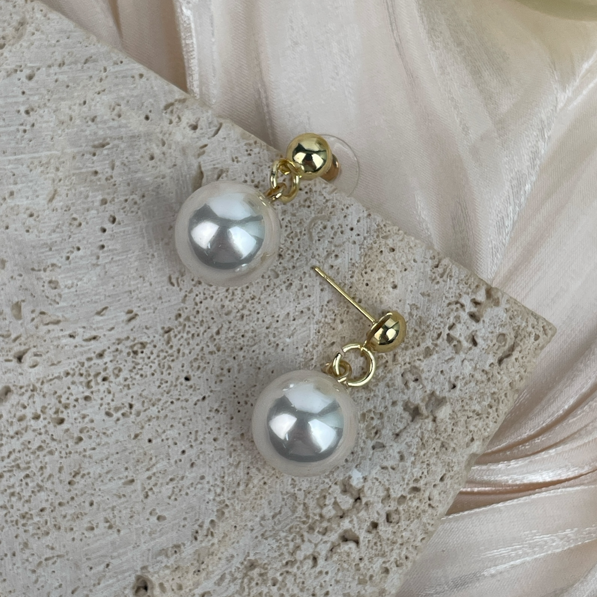 18K Gold-Plated Glass Pearl Earrings E8721