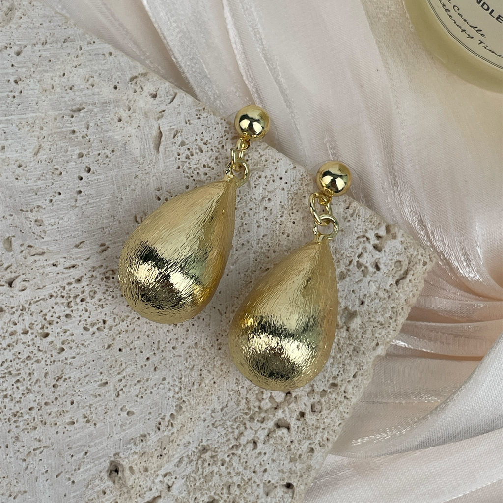 18K Gold-Plated Frosted Teardrop Earrings E8741