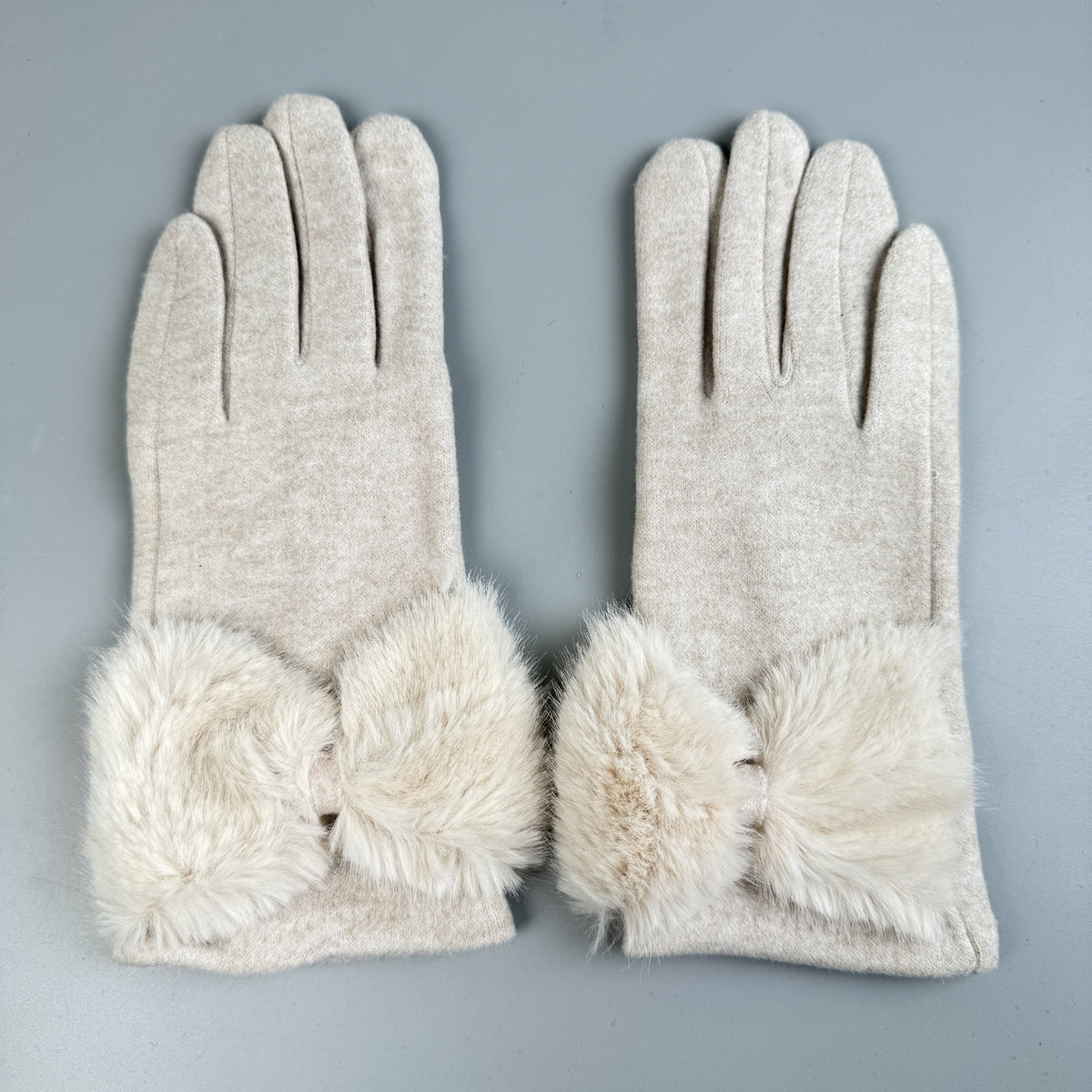 Bow Faux Fur Touch Screen Gloves GL0059