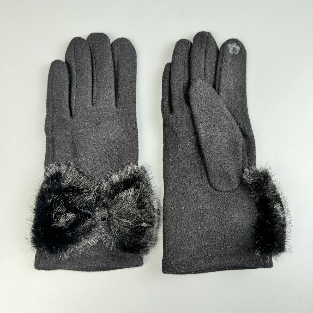 Bow Faux Fur Touch Screen Gloves GL0059