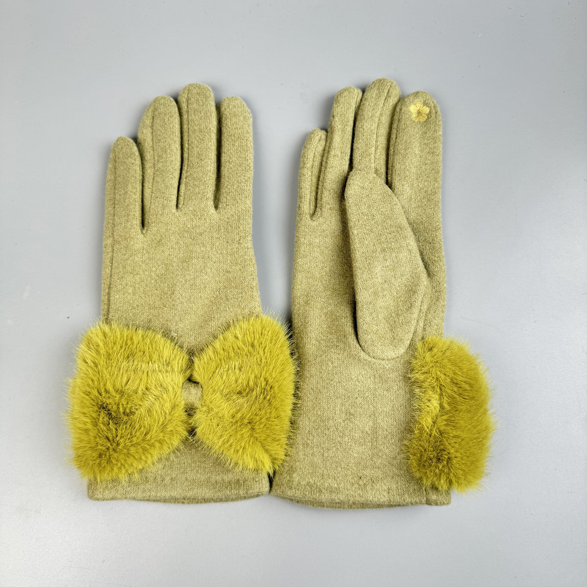 Bow Faux Fur Touch Screen Gloves GL0059