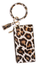 Leopard Printed Wristlet HB1004