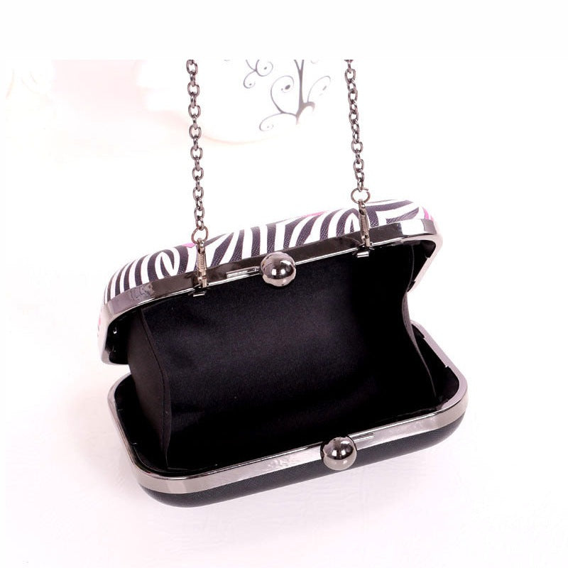 Zebra Lips Printed Crossbody HB1176 – view 3