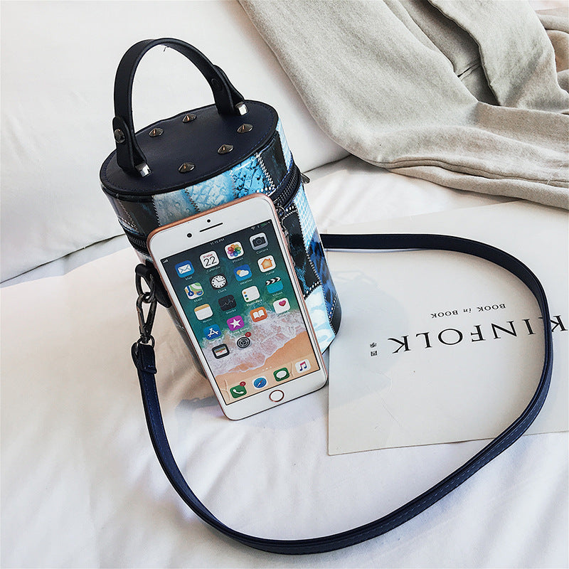 Cylinder Pu Leather Crossbody HB1379