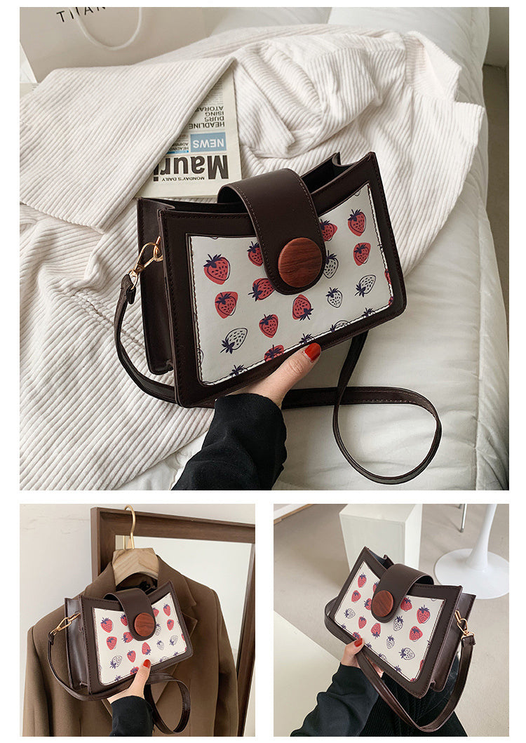 Strawberry Kitty Printed Pu Leather Crossbody HB1393