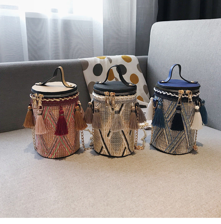 Snakeskin Printed Cylinder Crossbody HB1447