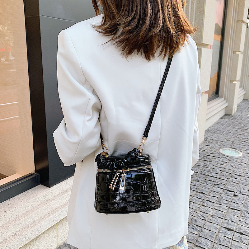 Crocodile Print Bucket Bag HB1471