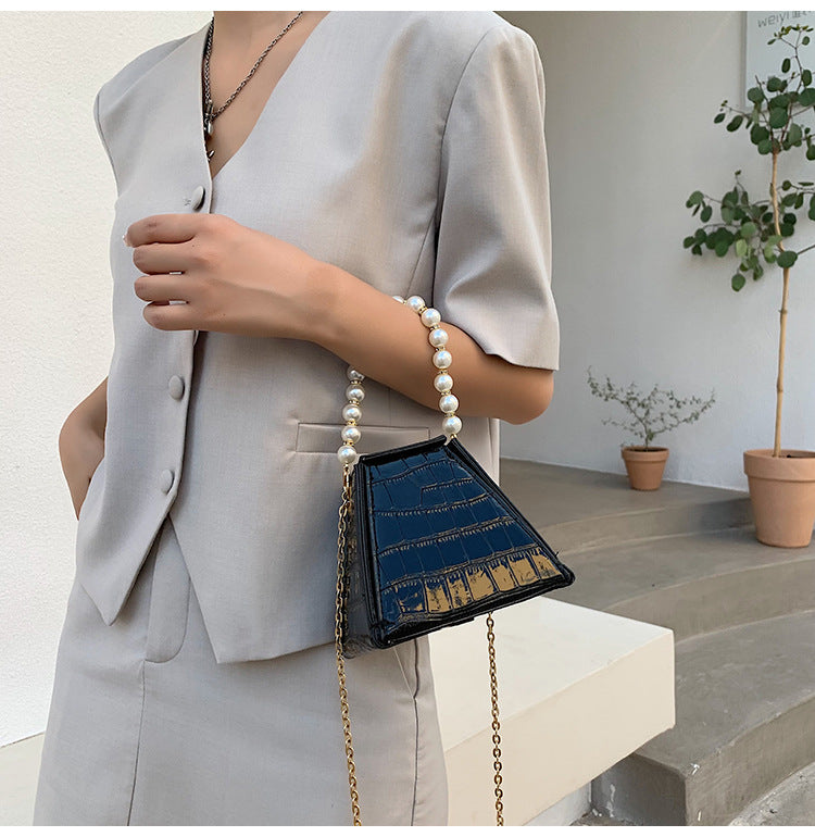 Stone Pattern Triangle Leather Bag HB1583