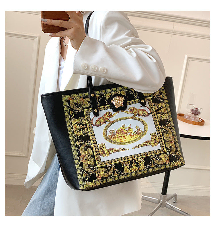 Myth Pattern Leather Tote Bag HB1678