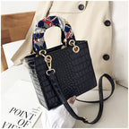 Crocodile Pattern Diana Bag HB1781