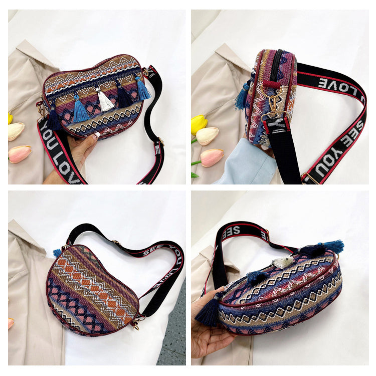 Bohemian Heart Tassel Weave Handbag HB1833