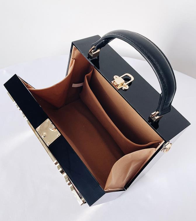 Floral Printed Square Pu Leather Handbag HB2297