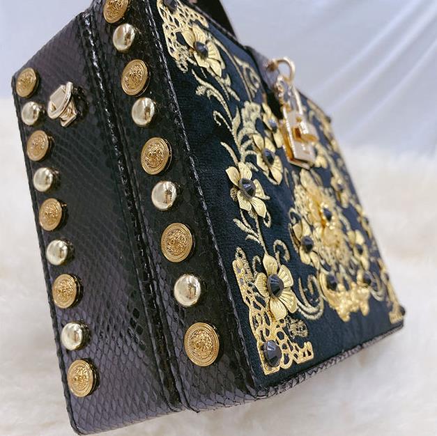 Floral Leather Square Bag HB2300