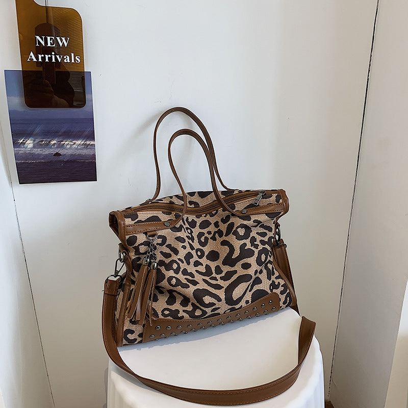 Animal Printed Rivet Pu Tote Bag HB2563