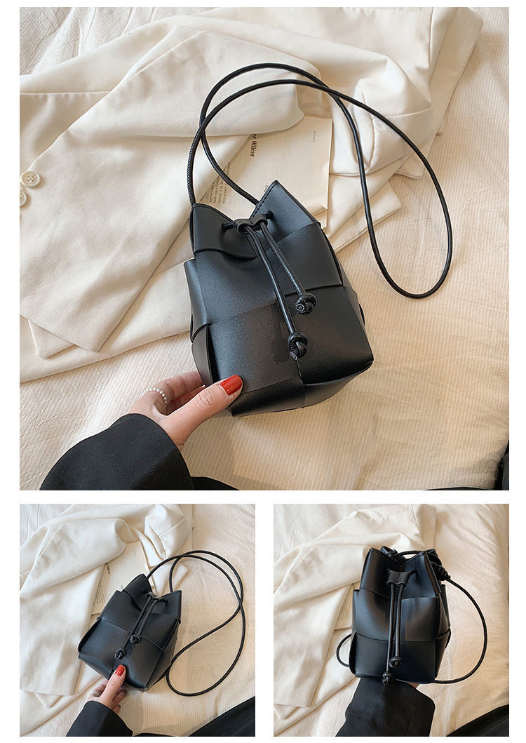 Braided Pu Bucket Bag HB2645