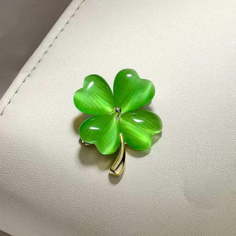 Four Leaf Clover Alloy Rhinestone Brooch PA6419