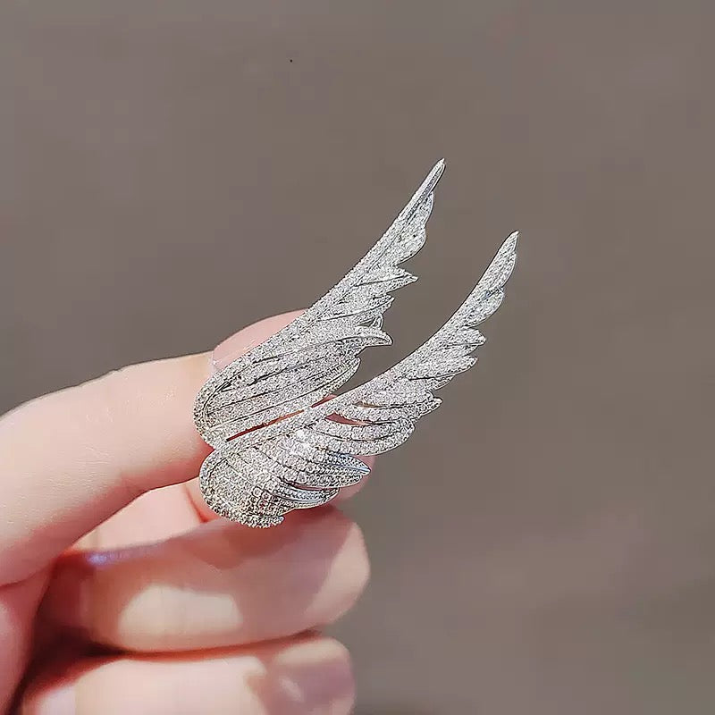 Feather Alloy Rhinestone Brooch PA6418