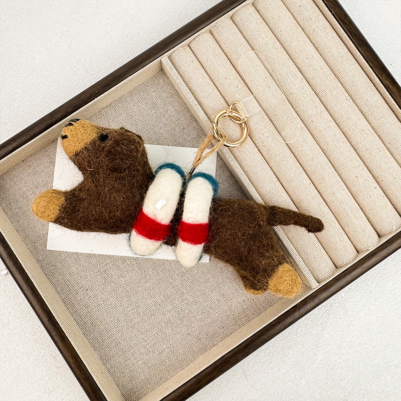 Dog Felt Keychain K1478
