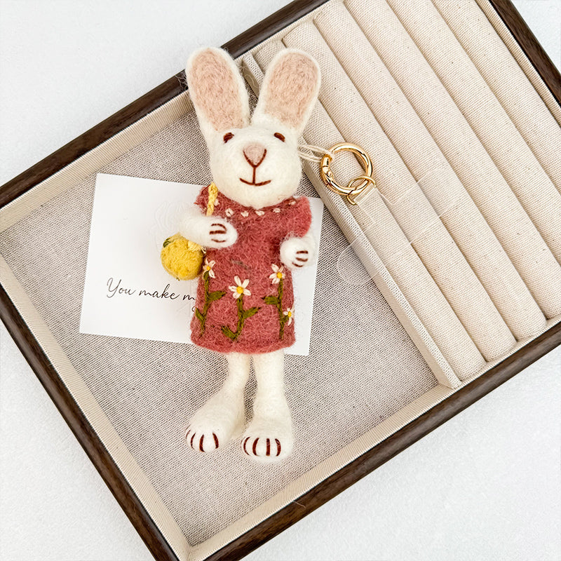Rabbit Felt Keychain K1492