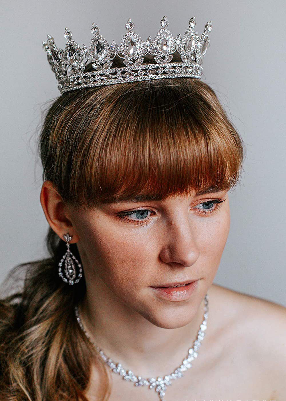 Teardrop Rhinestone Crown Headband L2879 - view 3
