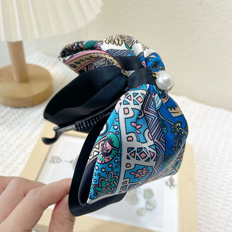 Bow Silk Feel Fabric Hair Clip L3499