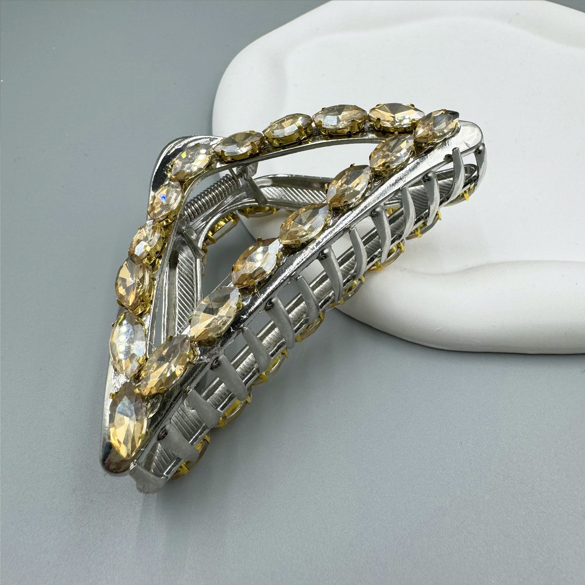 Rhinestone Alloy Triangle Hair Clip L4758